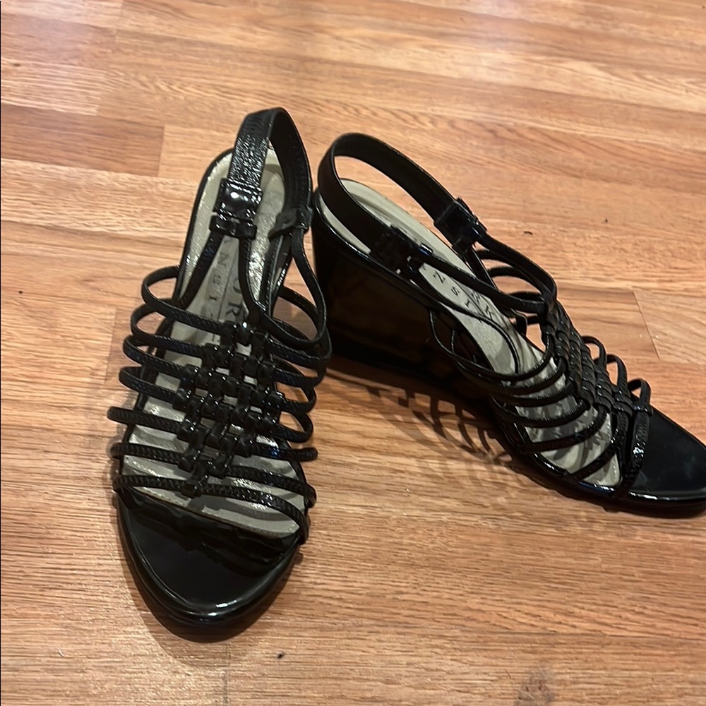 Women's Black Strappy Sandals